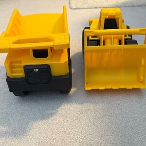 CAT Yellow and Black Toy Dump Truck and Loader Set